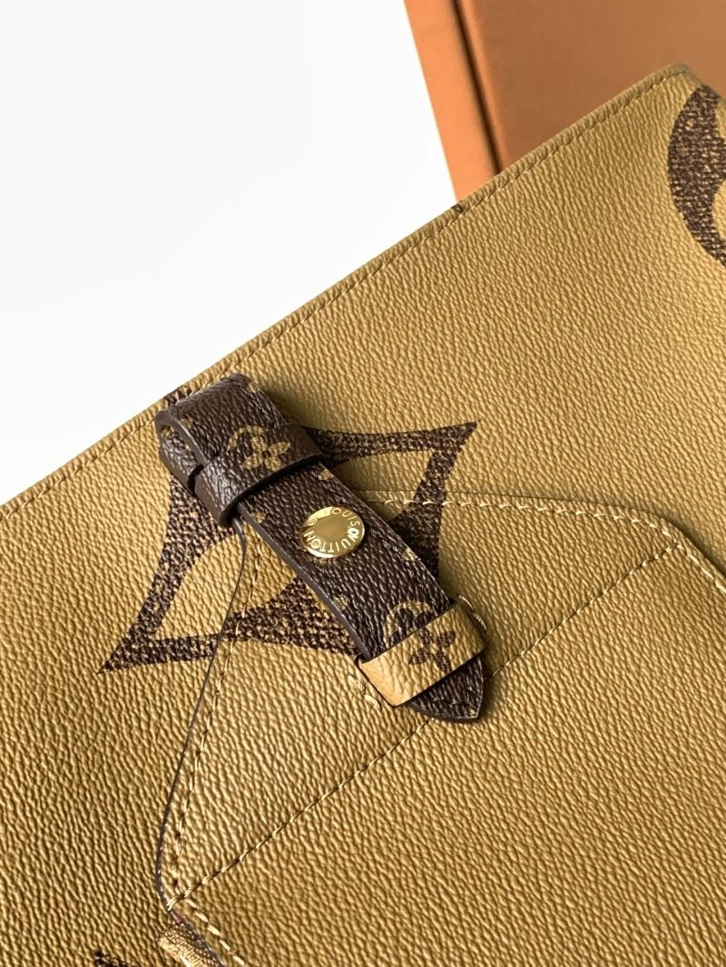 Functional Louis Vuitton Shopping Bags 93471