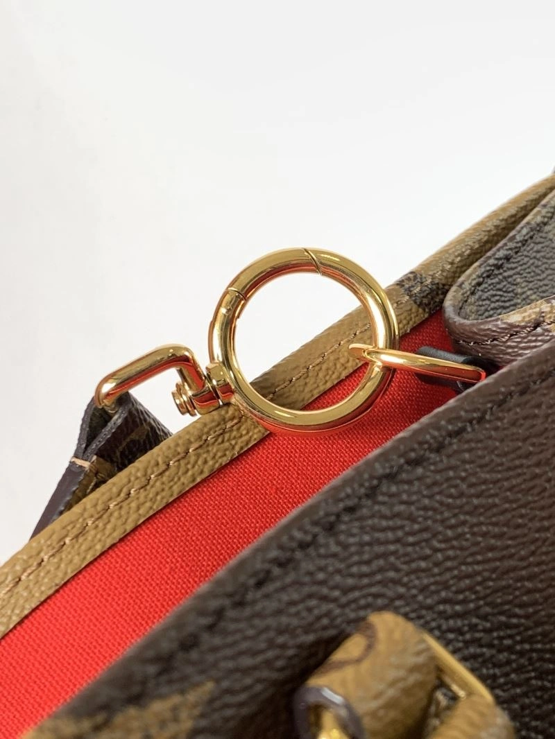 Functional Louis Vuitton Shopping Bags 93471