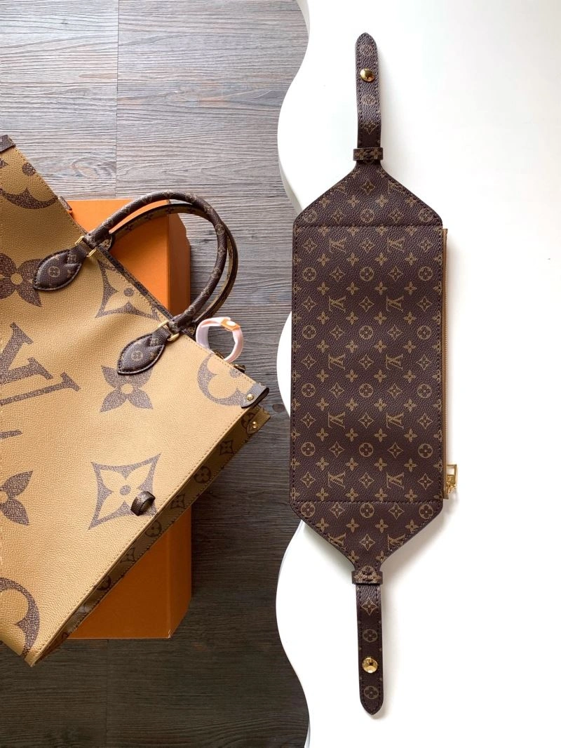 Functional Louis Vuitton Shopping Bags 93471