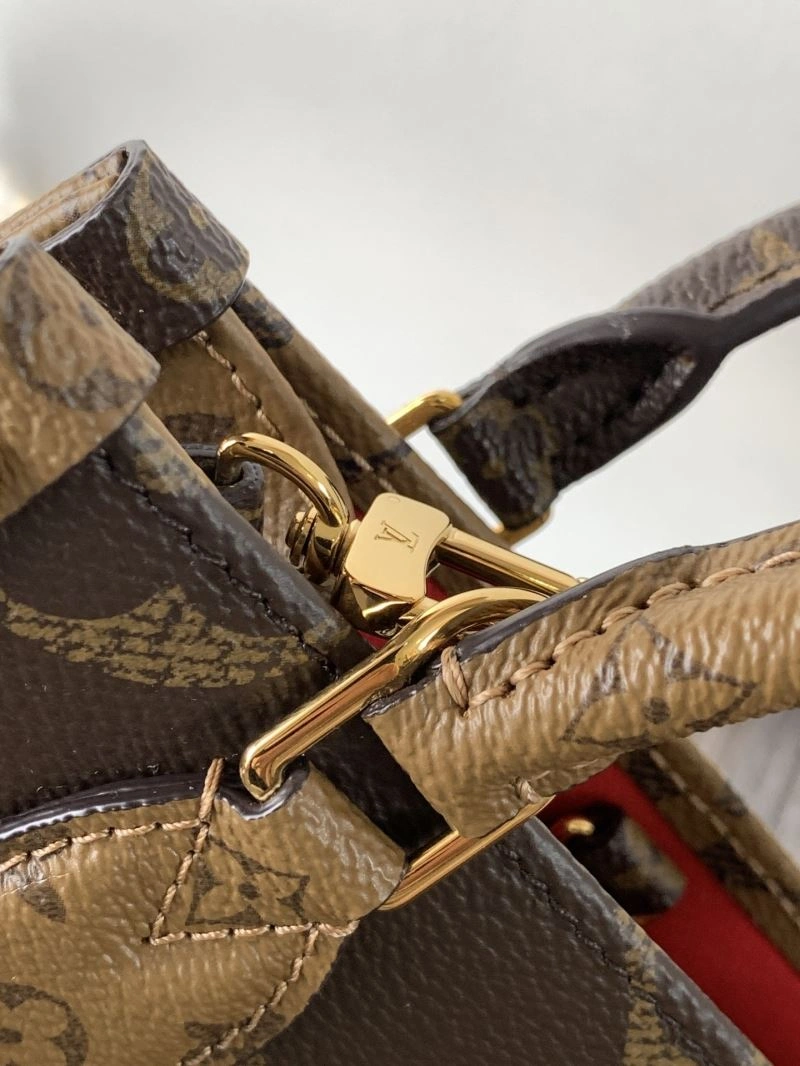 Louis Vuitton Shopping Bags Minimalist 93461