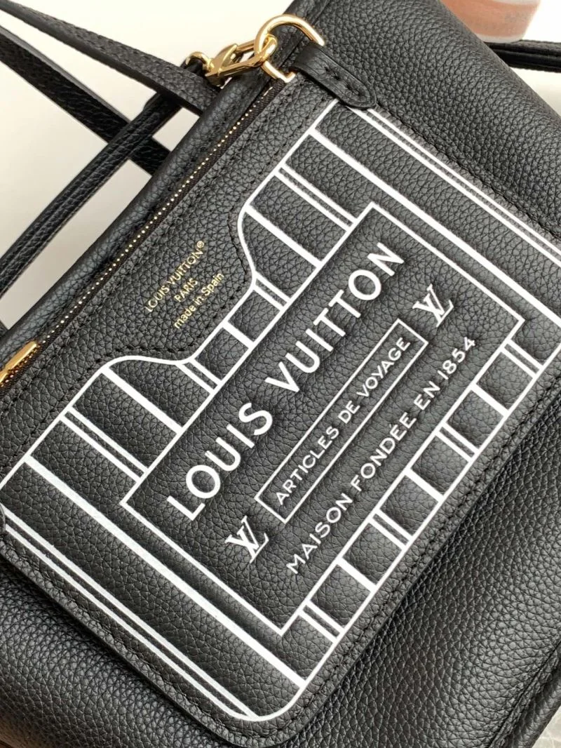 Louis Vuitton Shopping Bags FlexibleFit 43292
