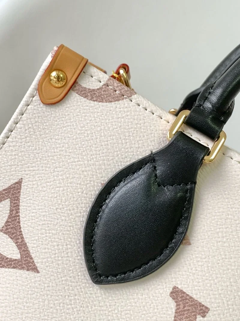 Sustainable Louis Vuitton Shopping Bags 43279