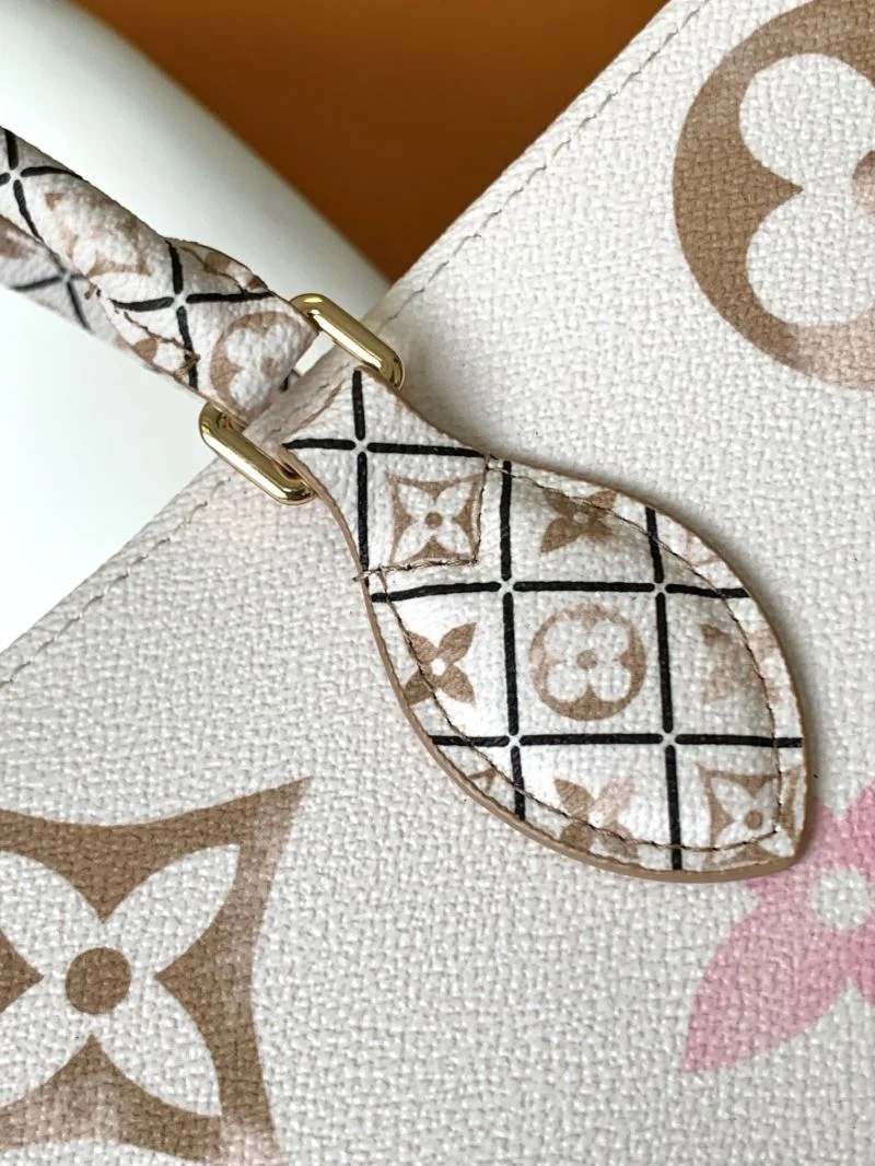 Tailored Louis Vuitton Shopping Bags 43296