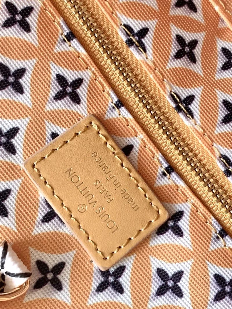Tailored Louis Vuitton Shopping Bags 43296
