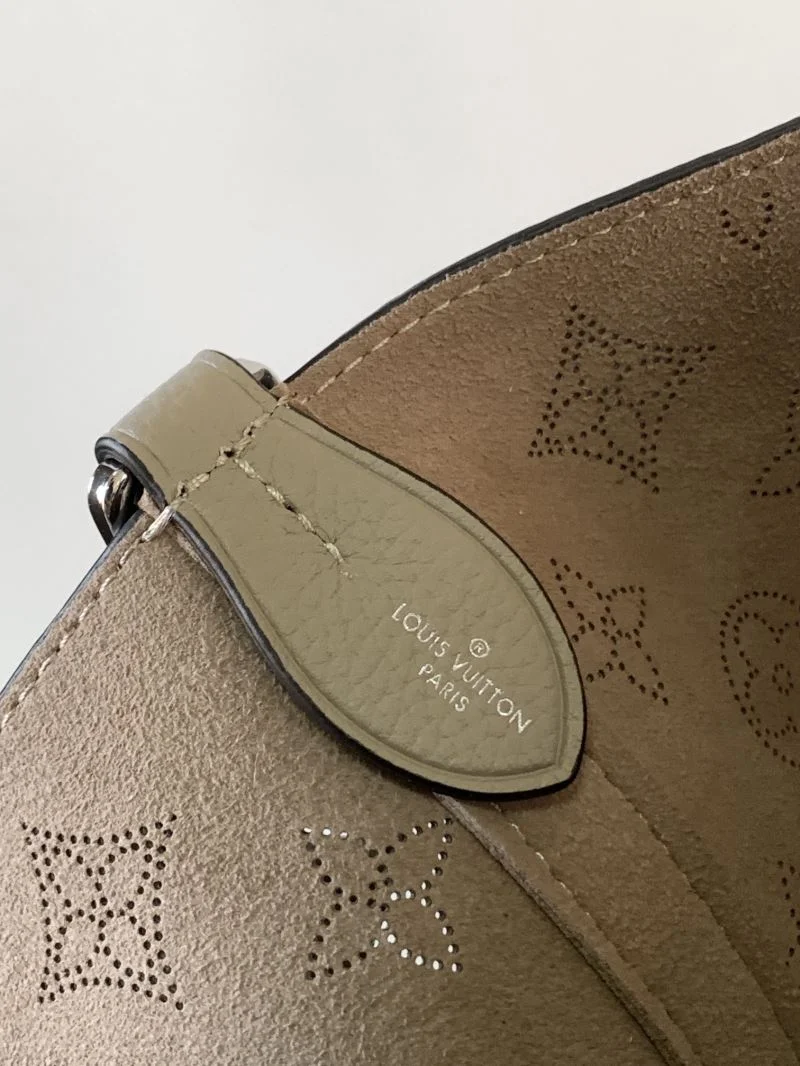 Louis Vuitton Shopping Bags Colorful 43268