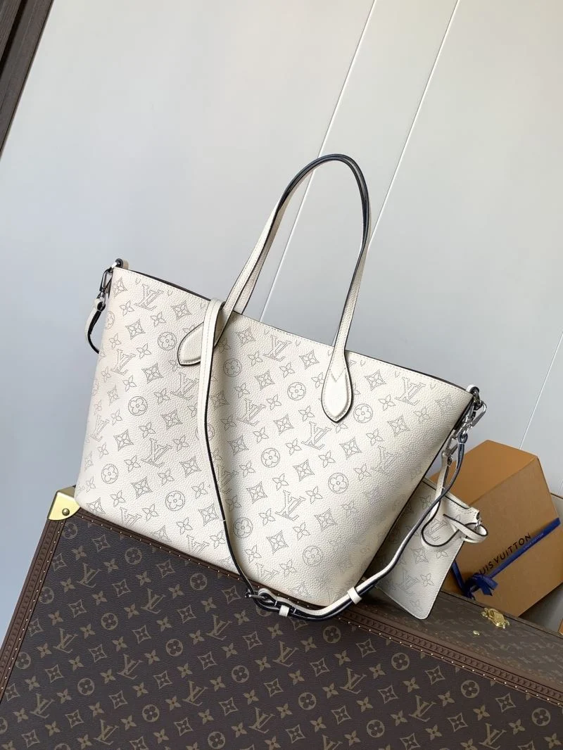 Modern Louis Vuitton Shopping Bags 43269