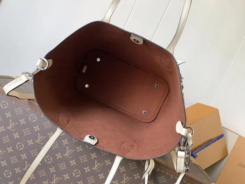 Modern Louis Vuitton Shopping Bags 43269
