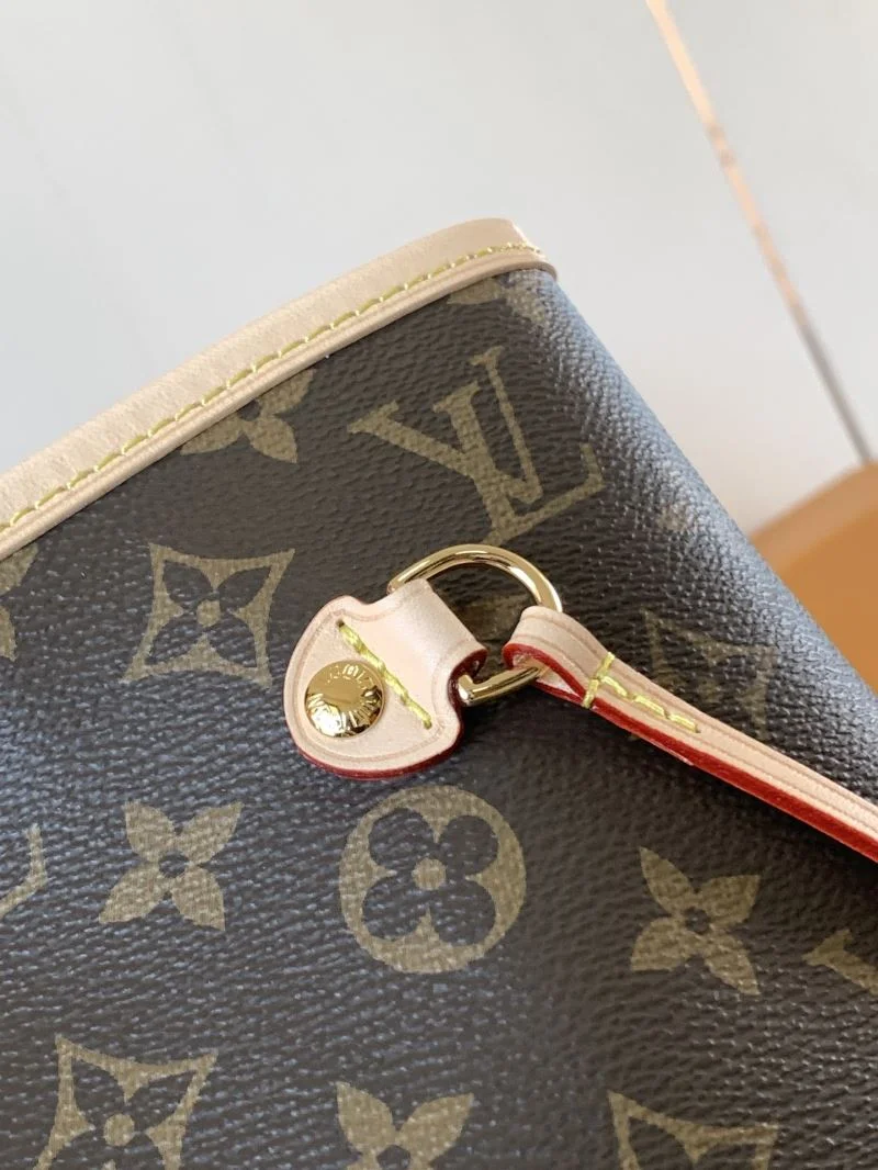 FashionForward Louis Vuitton Shopping Bags 43273