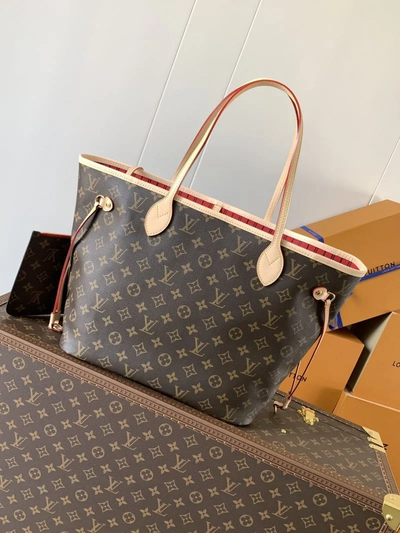 Louis Vuitton Shopping Bags Minimalist 43275