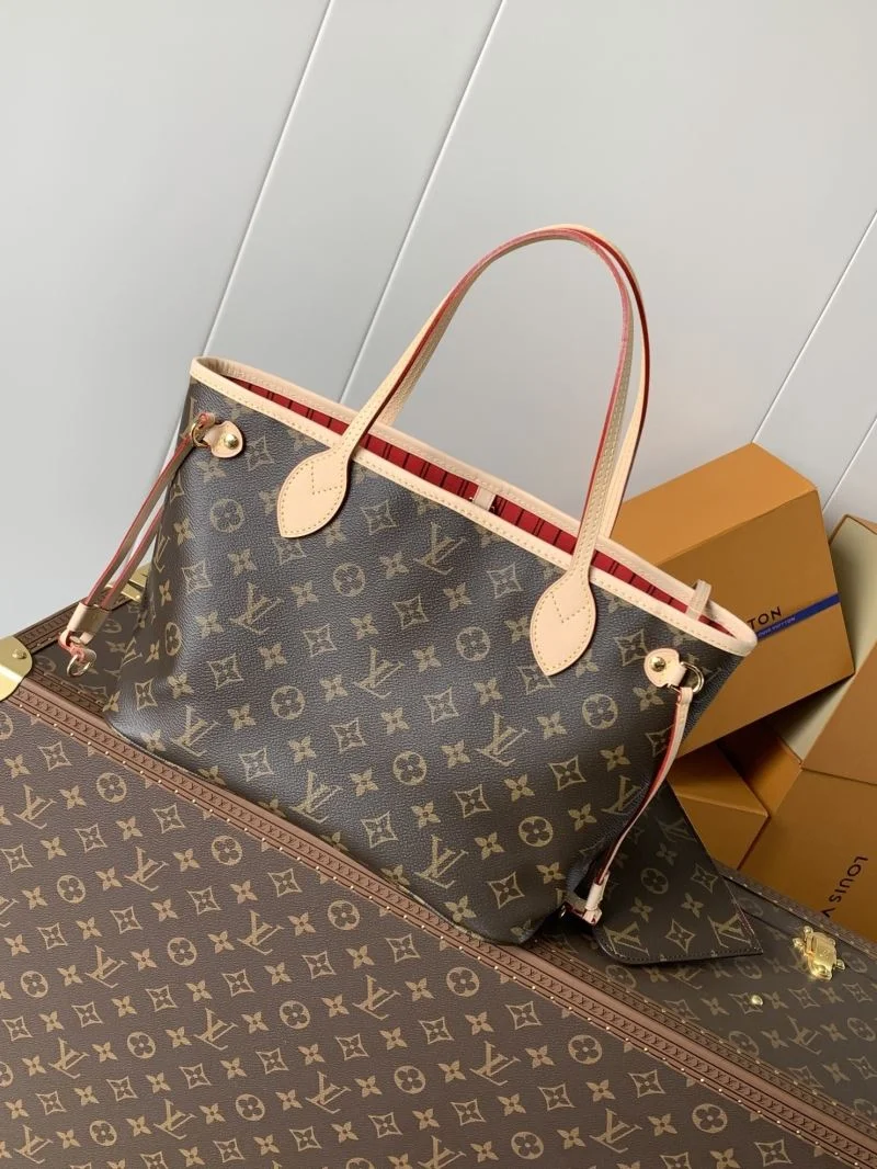 Snug Louis Vuitton Shopping Bags 43265