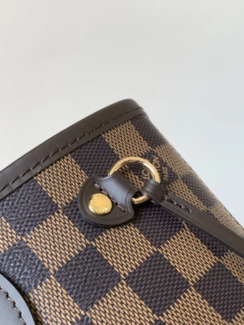 ZeroBulk Louis Vuitton Shopping Bags 43280