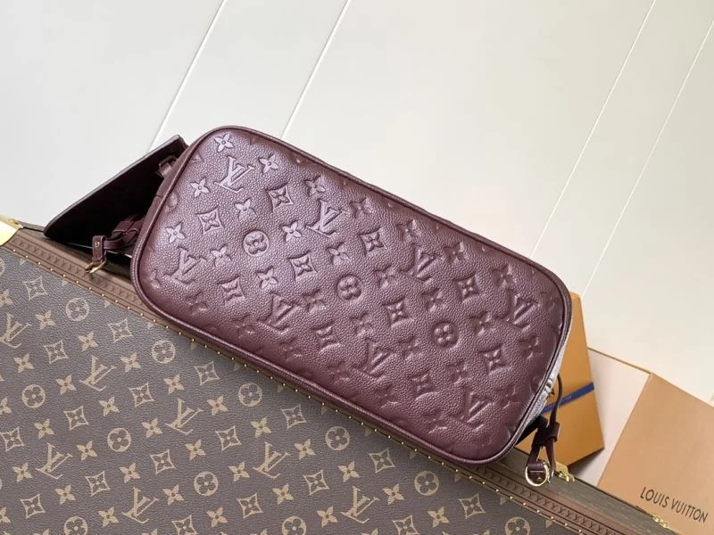 Louis Vuitton Shopping Bags Lightweight 43263