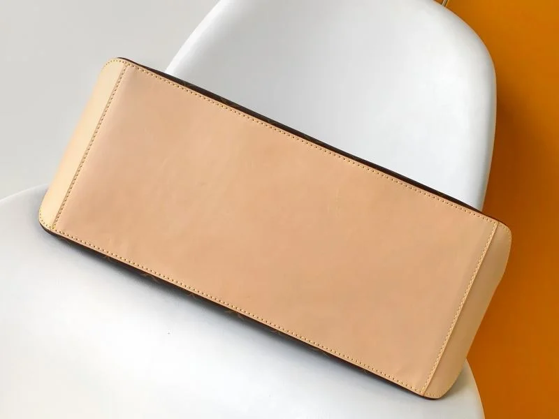 Louis Vuitton Shopping Bags TimelessDesign 43344
