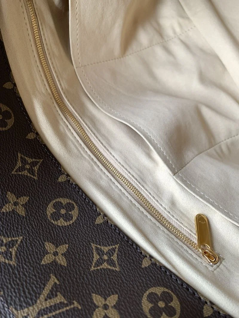 Louis Vuitton Shopping Bags Stretchable 43261