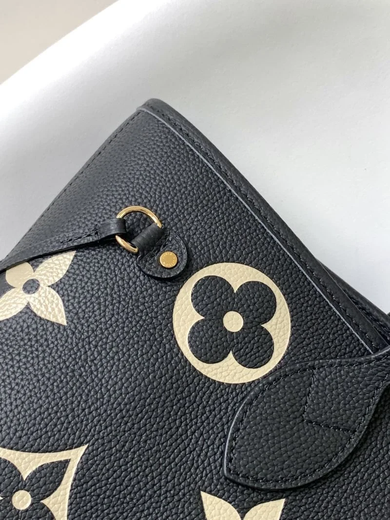 Louis Vuitton Shopping Bags WeatherProof 42558