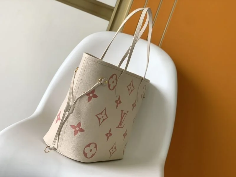 WeatherProof Louis Vuitton Shopping Bags 42563