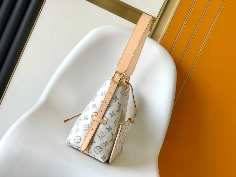 Louis Vuitton Shopping Bags EasyMatch 42556