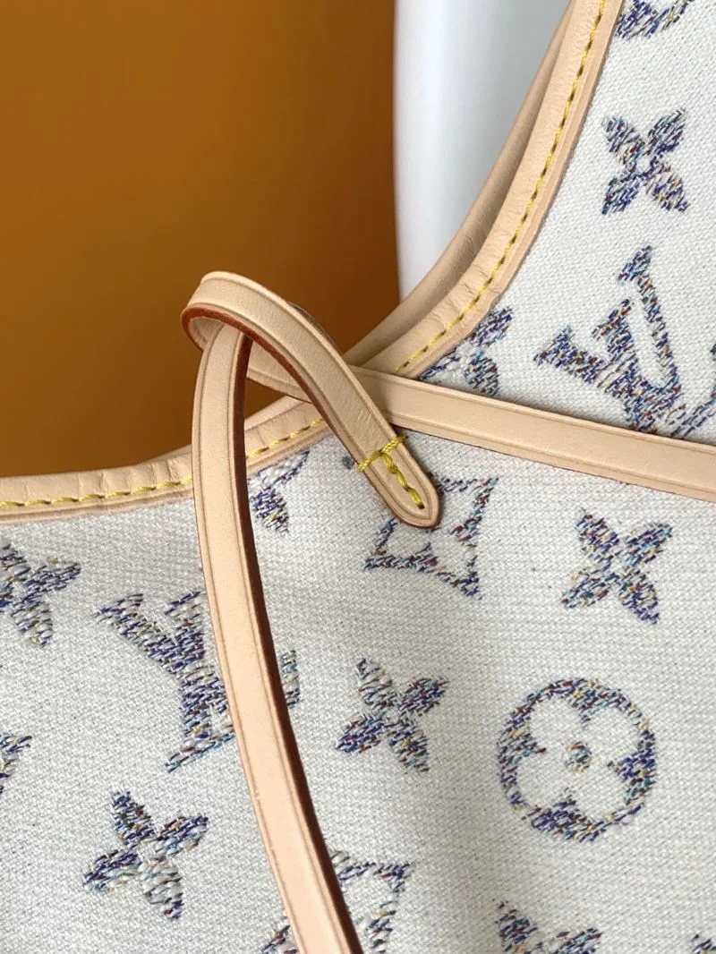 Louis Vuitton Shopping Bags EasyMatch 42556