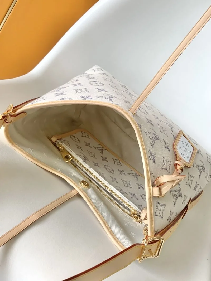 Louis Vuitton Shopping Bags EasyMatch 42556