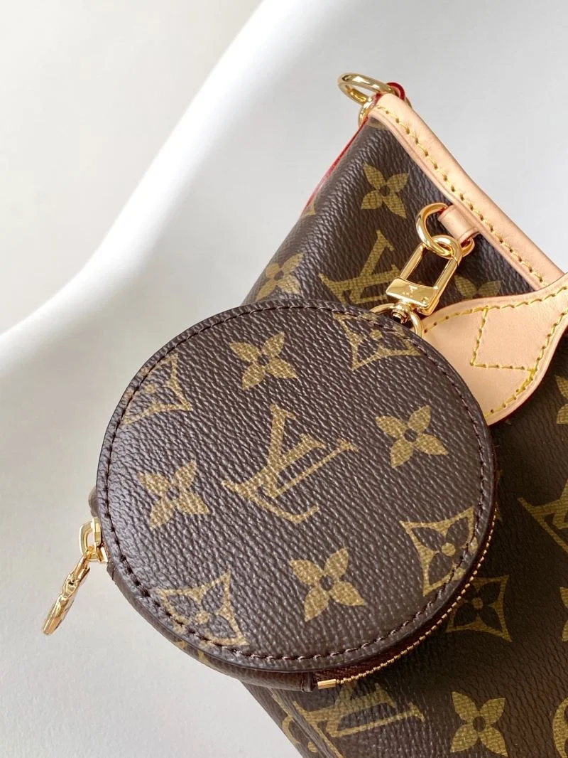 Minimalist Louis Vuitton Shopping Bags 42553