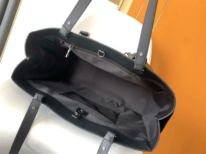 Bright Louis Vuitton Shopping Bags 42548