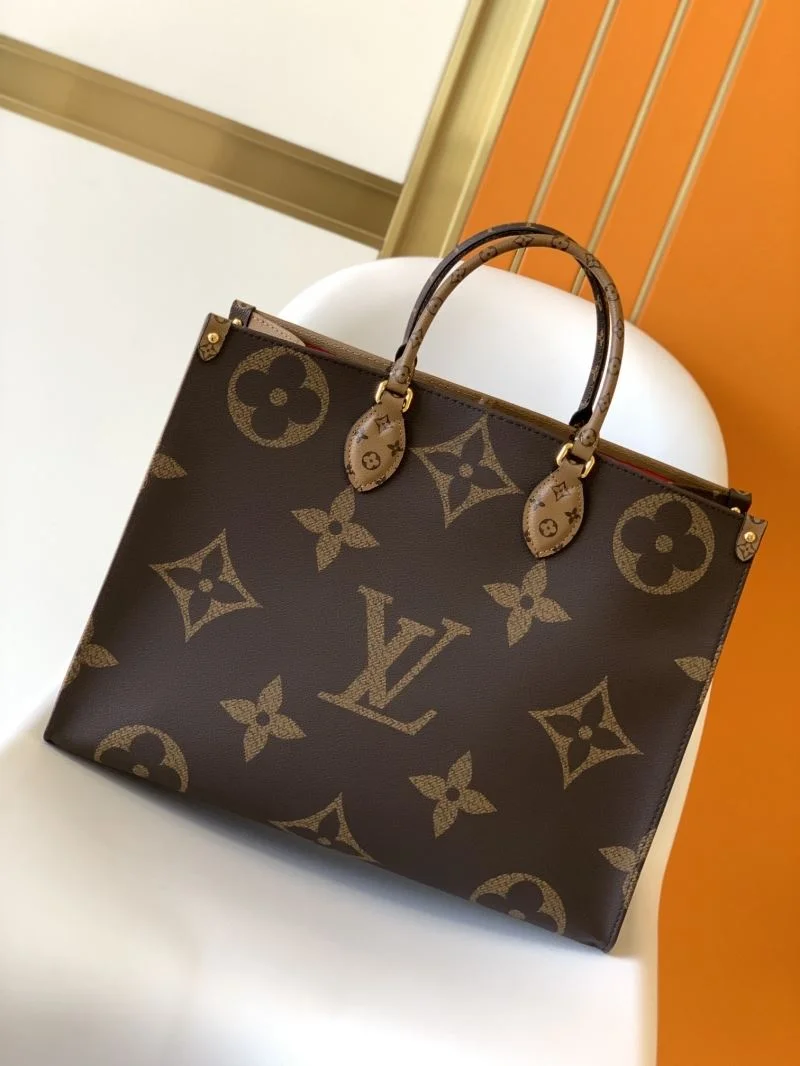 Chic Louis Vuitton Shopping Bags 42583