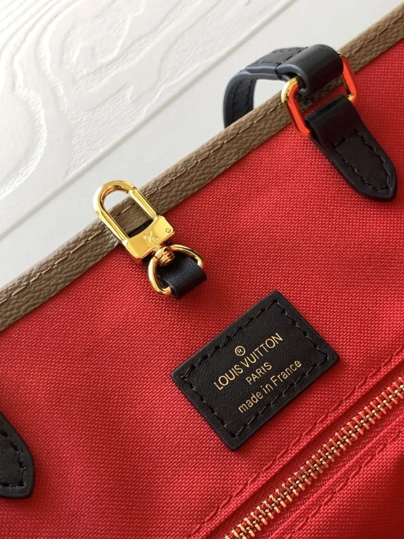 Chic Louis Vuitton Shopping Bags 42583