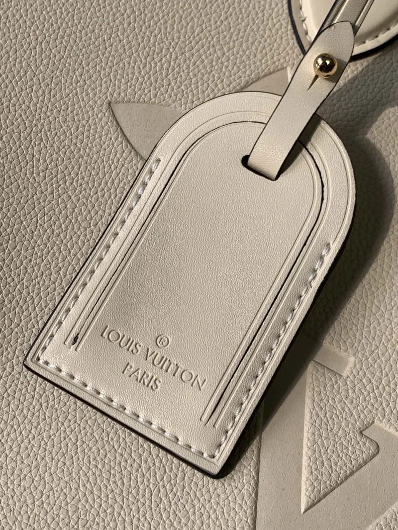 Louis Vuitton Shopping Bags Supportive 42554