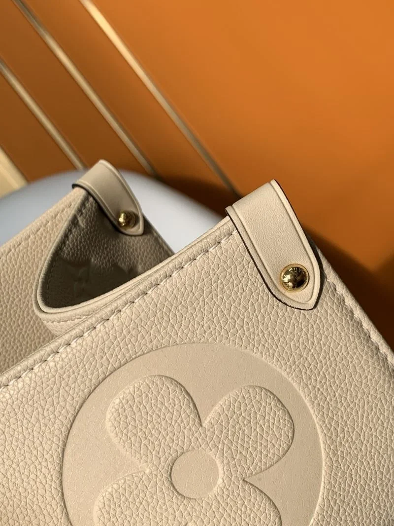 Louis Vuitton Shopping Bags Supportive 42554