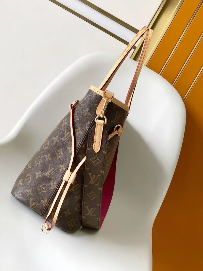 Compact Louis Vuitton Shopping Bags 42552