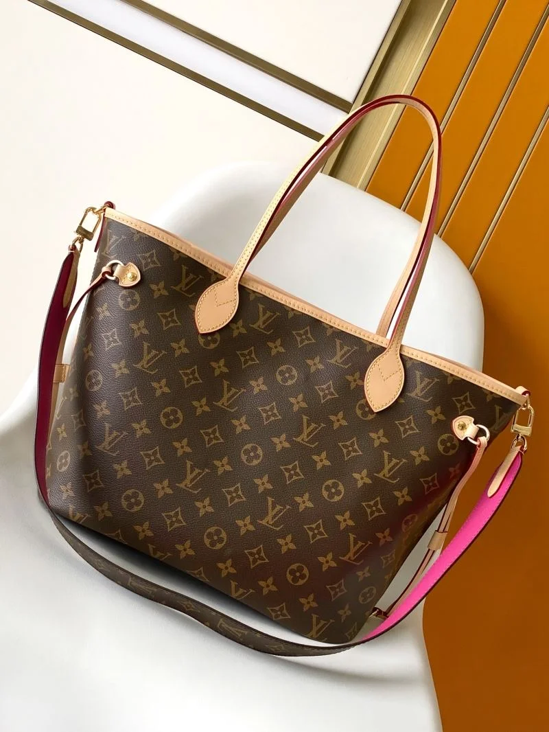 Compact Louis Vuitton Shopping Bags 42552