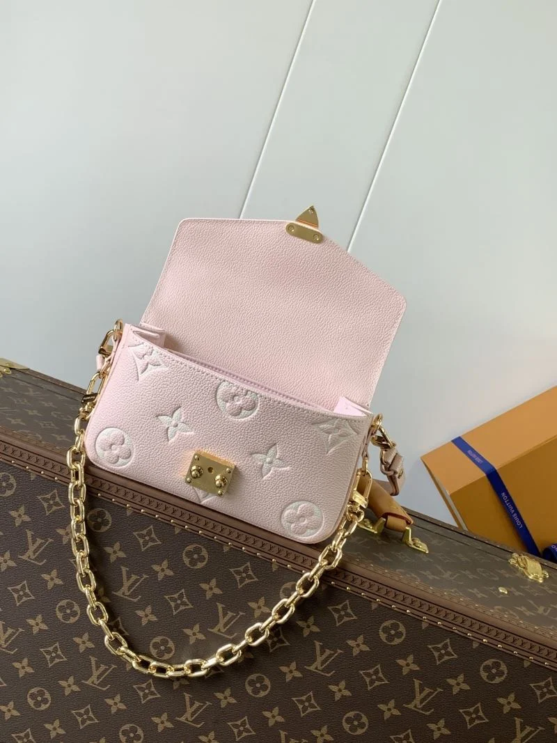 Louis Vuitton Shopping Bags Trendsetting 42546