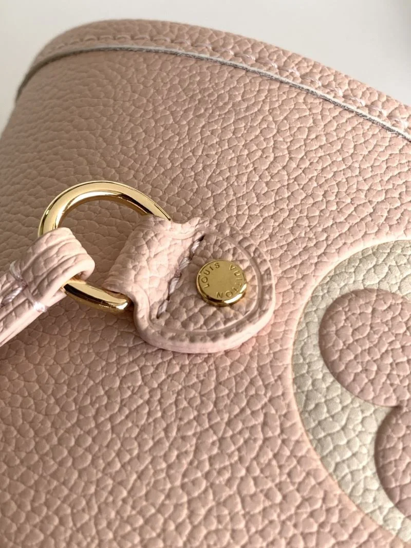 Louis Vuitton Shopping Bags WellDesigned 42524