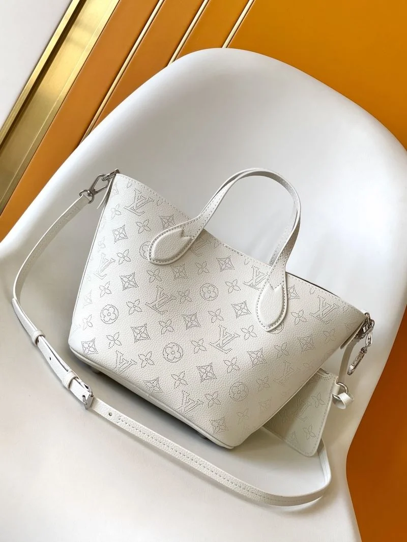 Louis Vuitton Shopping Bags Bold 42550