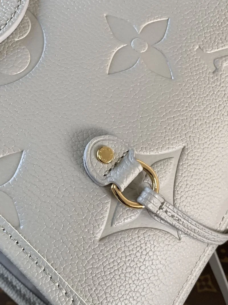 Practical Louis Vuitton Shopping Bags 42500
