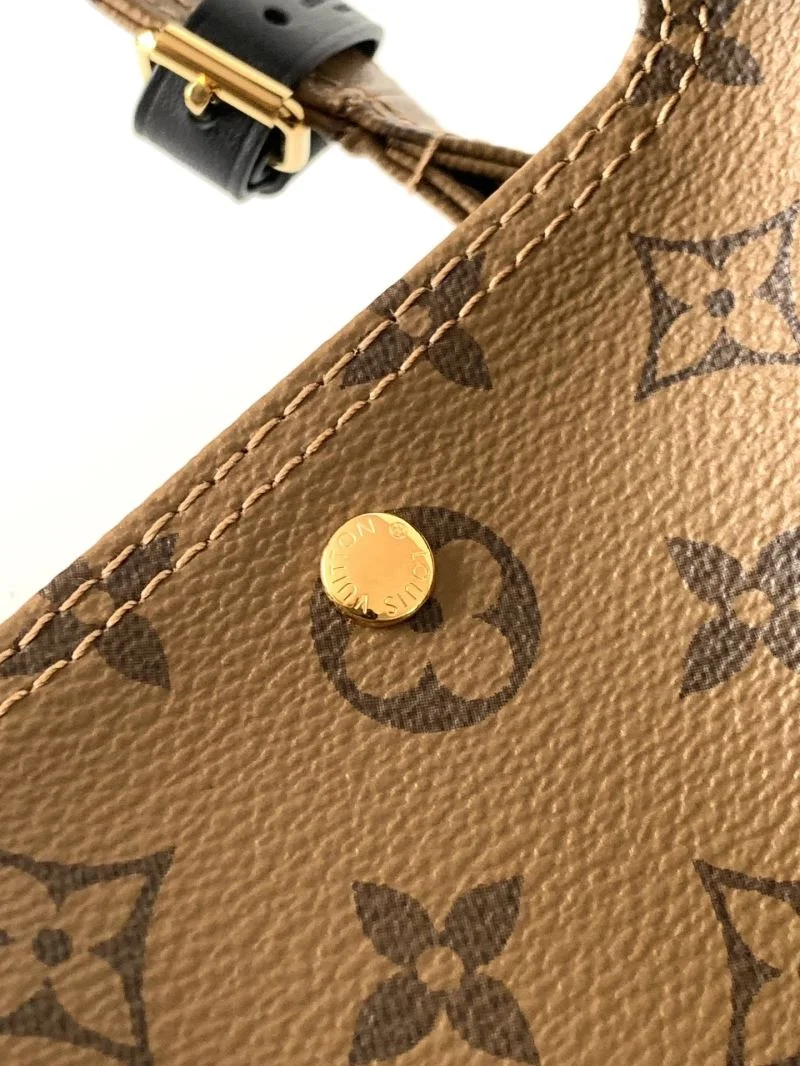 Stretchable Louis Vuitton Shopping Bags 42498
