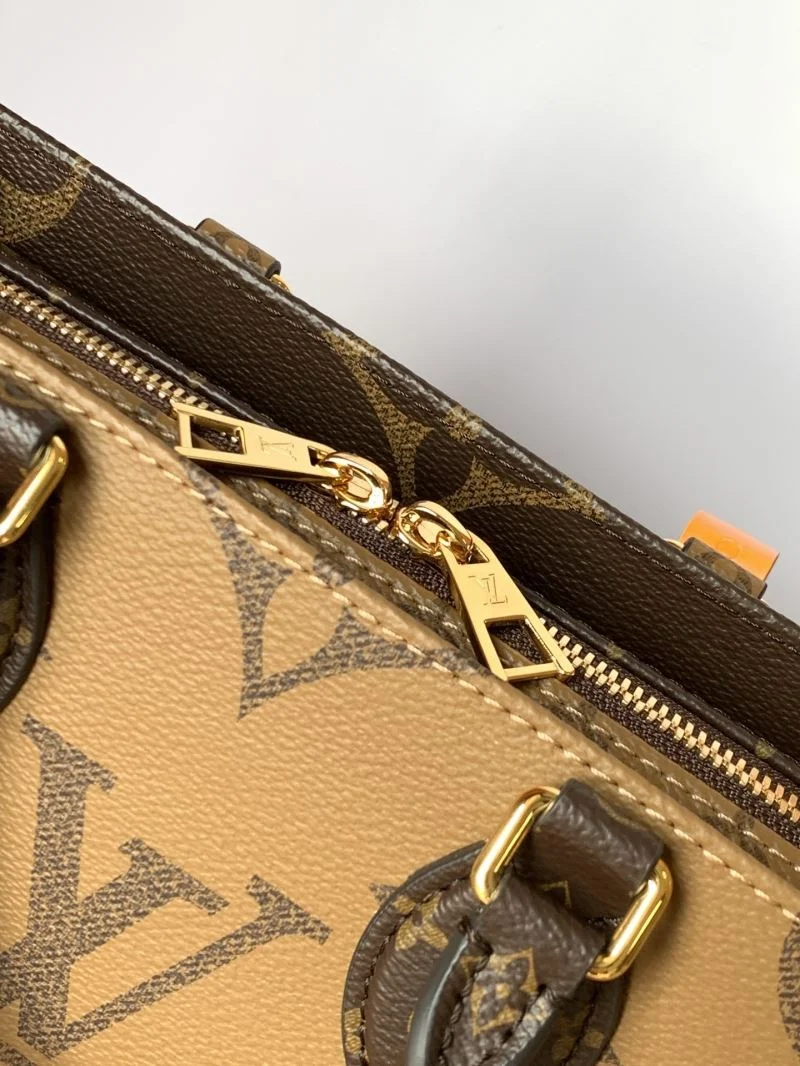 Louis Vuitton Shopping Bags WeatherProof 42504