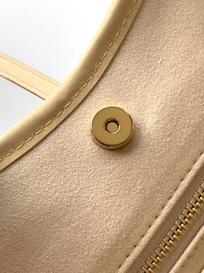 Louis Vuitton Shopping Bags Chic 42497