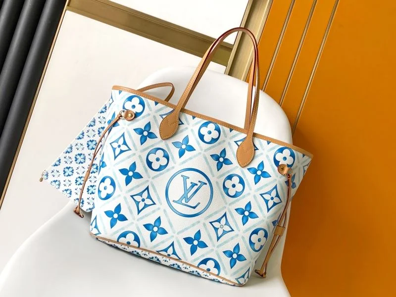 Soft Louis Vuitton Shopping Bags 42496