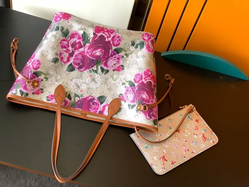 Seasonal Louis Vuitton Shopping Bags 42488