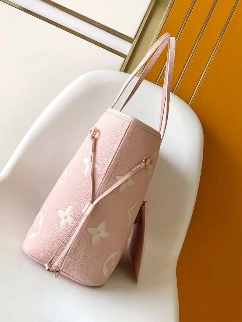 Soft Louis Vuitton Shopping Bags 42480