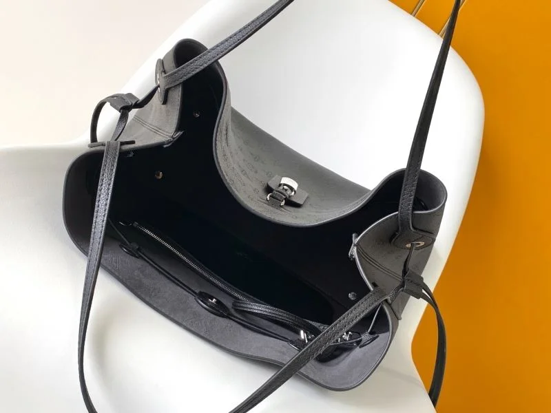 Reliable Louis Vuitton Shopping Bags 42476