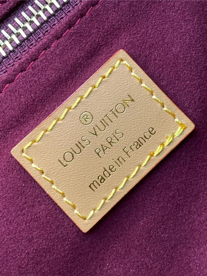 Minimalist Louis Vuitton Shopping Bags 42490