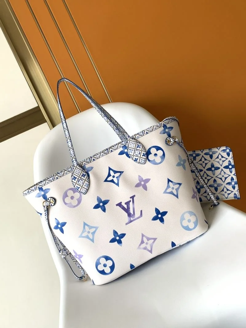 Comfortable Louis Vuitton Shopping Bags 42521