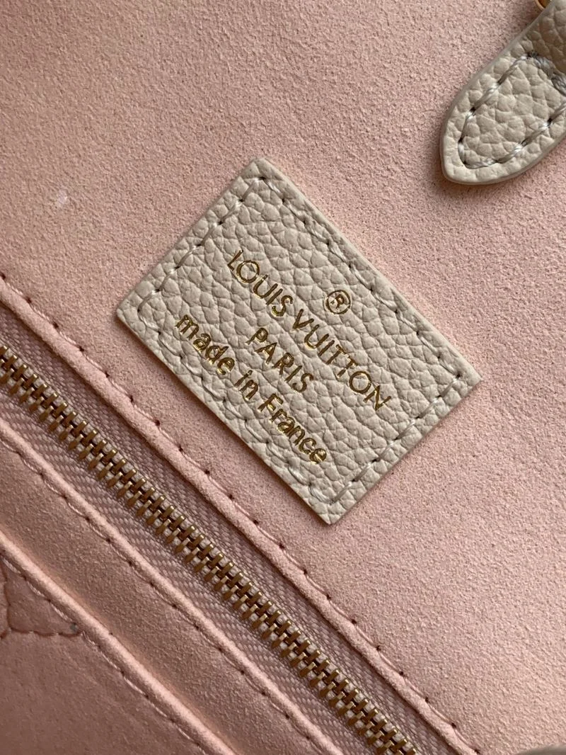 Lightweight Louis Vuitton Shopping Bags 42479