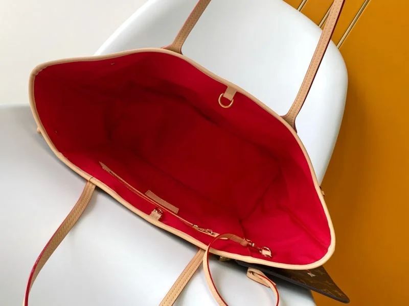 Versatile Louis Vuitton Shopping Bags 42502