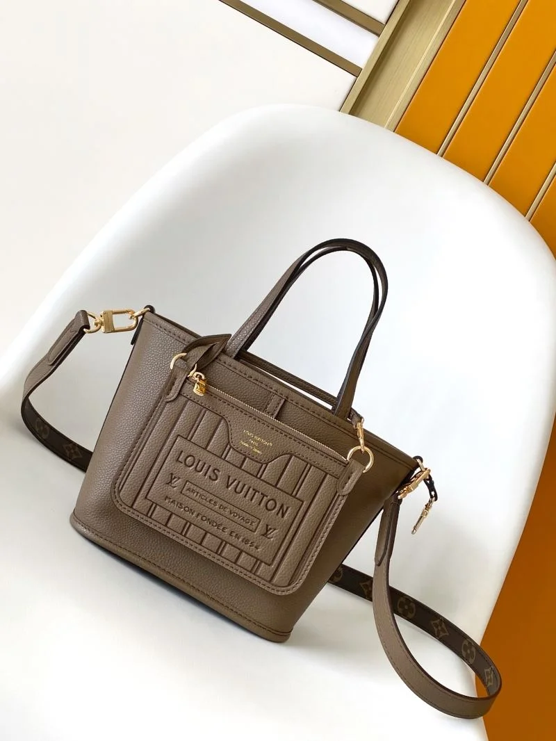 Louis Vuitton Shopping Bags WellDesigned 42462