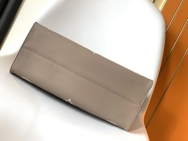 Louis Vuitton Shopping Bags Stylish 42458