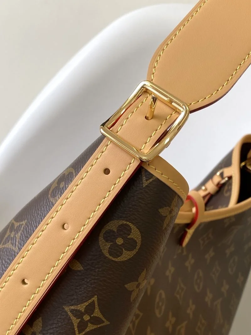 Louis Vuitton Shopping Bags Chic 42443