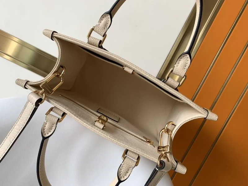 Louis Vuitton Shopping Bags TechFriendly 42470